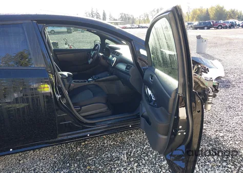 2023 Nissan Leaf Sv Plus 60 Kwh z USA, uszkodzony, nr VIN 1N4CZ1CV0PC553570